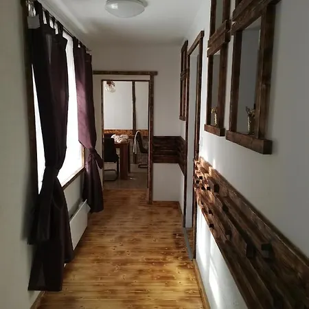 Vendeghaz Διαμέρισμα Pusztaszemes